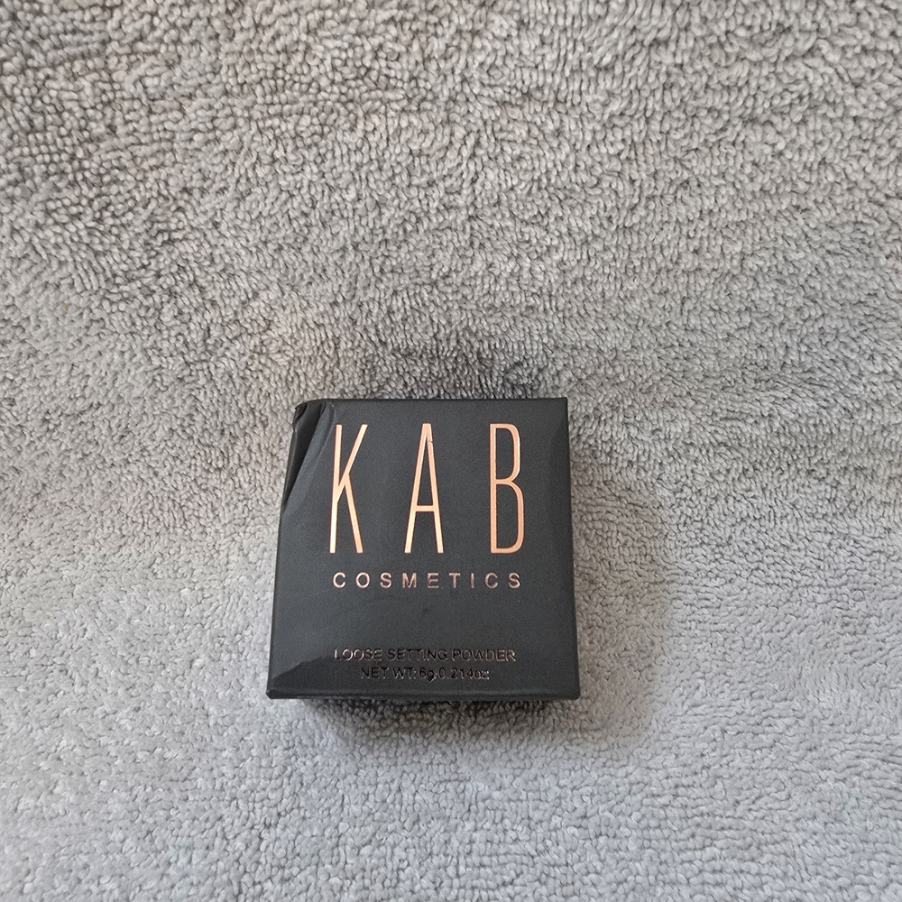KAB Cosmetics Loose Setting Powder